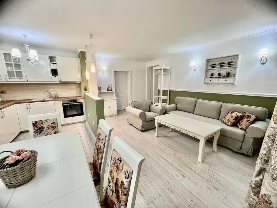 Sea Angel Apartment Burgas Bagian luar foto